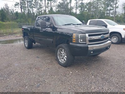 1GCSKSE38AZ****** 2010 Chevrolet Silverado 1500