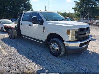 1FD8W3H61JE****** 2018 Ford F-350