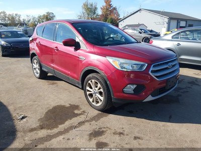 1FMCU9GD8HU****** 2017 Ford Escape