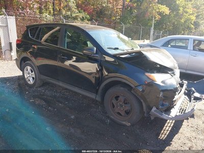 2T3ZFREV1FW****** 2015 Toyota RAV4