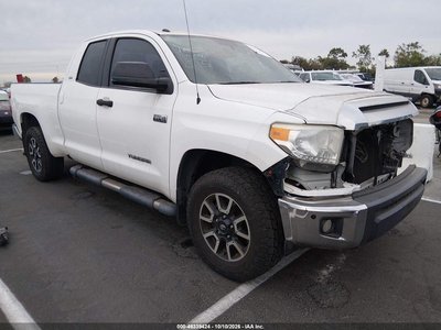 5TFUY5F14GX****** 2016 Toyota Tundra