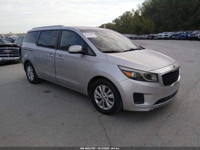KNDMB5C17G6****** 2016 Kia Sedona