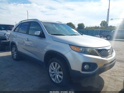 5XYKUDA1XBG****** 2011 Kia Sorento