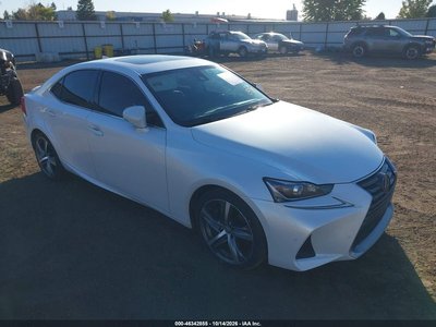JTHCM1D29H5****** 2017 Lexus IS