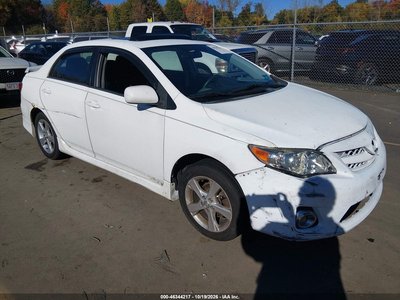 2T1BU4EE8CC****** 2012 Toyota Corolla
