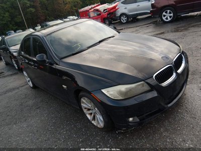 WBAPK7C56BA****** 2011 BMW 3 Series