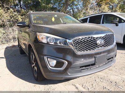 5XYPHDA58GG****** 2016 Kia Sorento