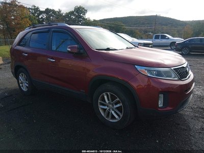5XYKTDA73EG****** 2014 Kia Sorento