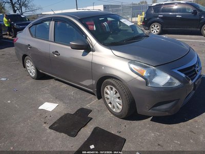 3N1CN7AP6HL****** 2017 Nissan Versa