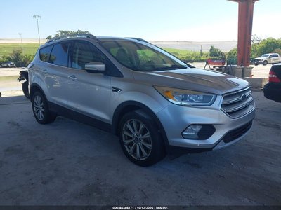 1FMCU0J95JU****** 2018 Ford Escape