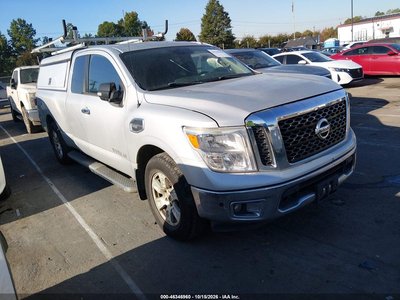 1N6AA1C60HN****** 2017 Nissan Titan