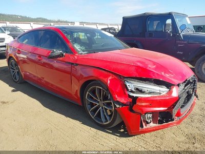 WAUC4CF57JA****** 2018 Audi S5