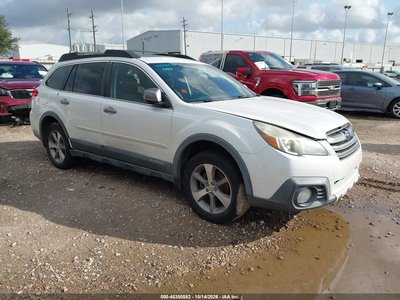 4S4BRBPC5E3****** 2014 Subaru Outback