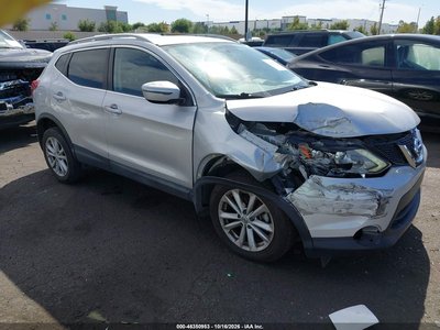 JN1BJ1CP7HW****** 2017 Nissan Rogue Sport