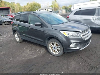 1FMCU0HDXKU****** 2019 Ford Escape