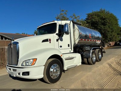 1XKAD09X0BJ****** 2011 Kenworth Construction