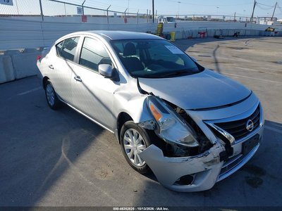 3N1CN7AP1FL****** 2015 Nissan Versa