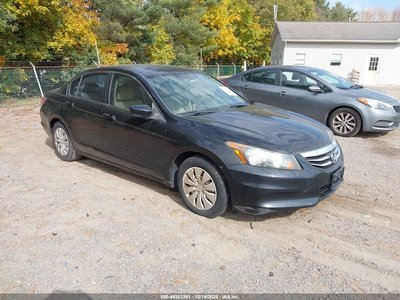 1HGCP2E39BA****** 2011 Honda Accord