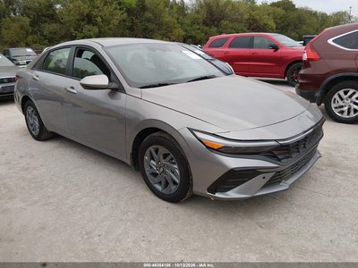 KMHLM4DJ4SU****** 2025 Hyundai Elantra Hybrid