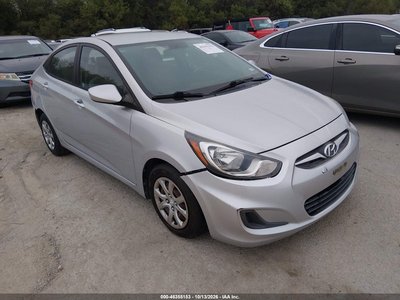 KMHCT4AE7EU****** 2014 Hyundai Accent