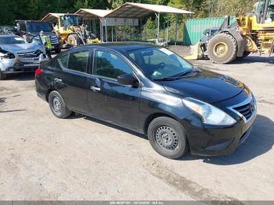 3N1CN7AP1KL****** 2019 Nissan Versa