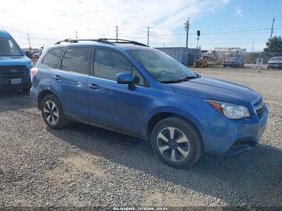 JF2SJAGC1HH****** 2017 Subaru Forester