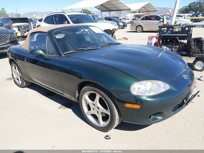 JM1NB353320****** 2002 Mazda MX-5