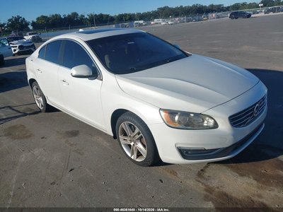 YV1612TD9F1****** 2015 Volvo S60