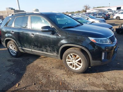 5XYKTCA62FG****** 2015 Kia Sorento