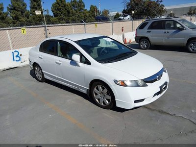 2HGFA1F59BH****** 2011 Honda Civic