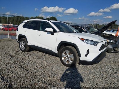 2T3W1RFV2LC****** 2020 Toyota RAV4
