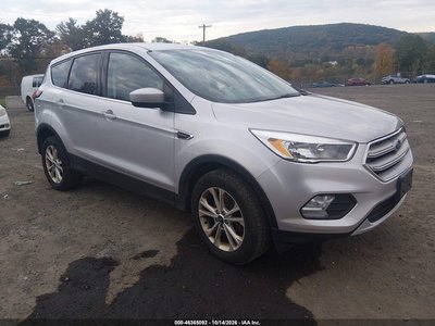 1FMCU9GD2KU****** 2019 Ford Escape