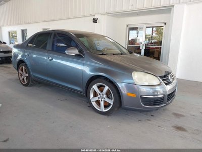 3VWRJ71K48M****** 2008 Volkswagen Jetta
