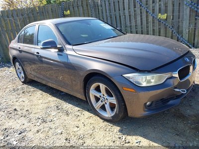 WBA3B3G57DN****** 2013 BMW 3 Series