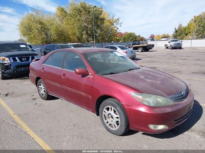 JTDBE32K220****** 2002 Toyota Camry