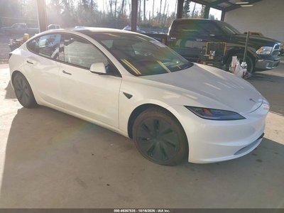 5YJ3E1EB9RF****** 2024 Tesla Model 3
