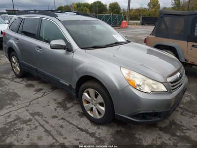 4S4BRCGC8B3****** 2011 Subaru Outback