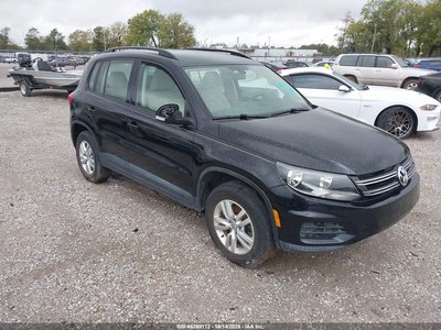 WVGAV7AX9GW****** 2016 Volkswagen Tiguan