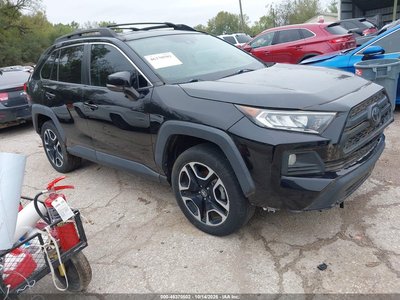 2T3J1RFV4KW****** 2019 Toyota RAV4