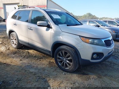 5XYKU4A27BG****** 2011 Kia Sorento