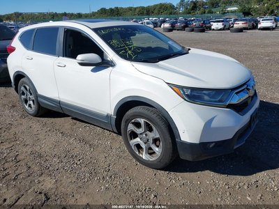 2HKRW2H55HH****** 2017 Honda CR-V