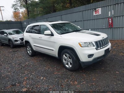 1J4RR4GG2BC****** 2011 Jeep Grand Cherokee