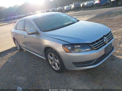 1VWBN7A31DC****** 2013 Volkswagen Passat