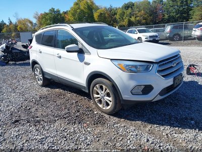 1FMCU9GD6JU****** 2018 Ford Escape