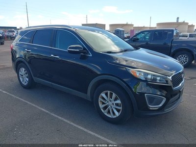 5XYPG4A39HG****** 2017 Kia Sorento