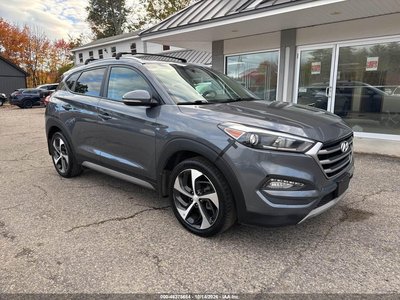 KM8J3CA27HU****** 2017 Hyundai Tucson