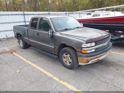 2GCEK19T421****** 2002 Chevrolet Silverado 1500