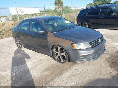3VW2B7AJXJM****** 2018 Volkswagen Jetta