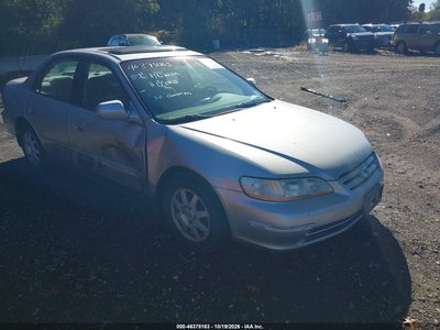 1HGCG668X2A****** 2002 Honda Accord