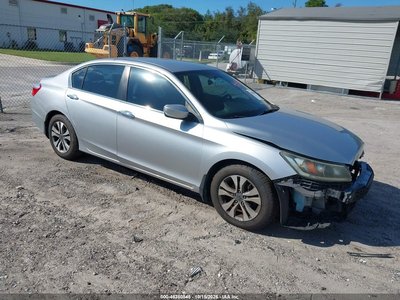 1HGCR2F33FA****** 2015 Honda Accord